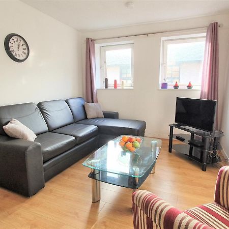Modern One Bedroom Apt - City Centre & Freeparking Γλασκώβη Εξωτερικό φωτογραφία
